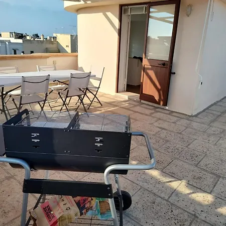 公寓 A Due Passi Dal Mare Nella Pace Di Uggiano