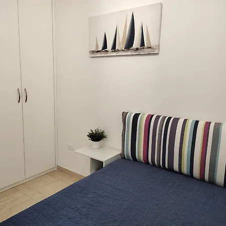 A Due Passi Dal Mare Nella Pace Di Uggiano *