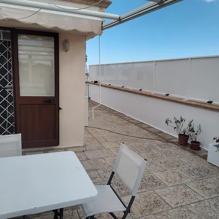 A Due Passi Dal Mare Nella Pace Di Uggiano *