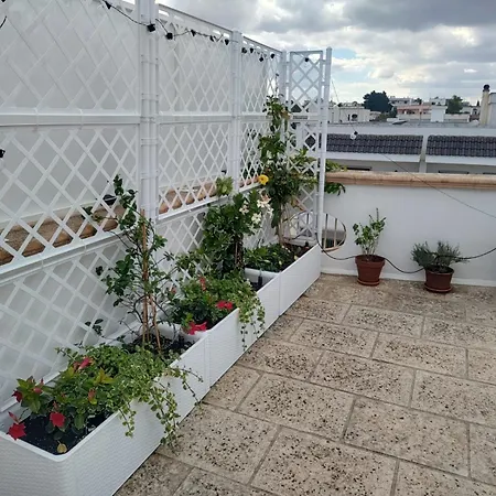 A Due Passi Dal Mare Nella Pace Di Uggiano דירה