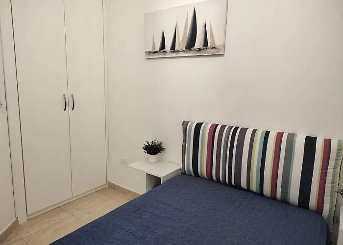 A Due Passi Dal Mare Nella Pace Di Uggiano *