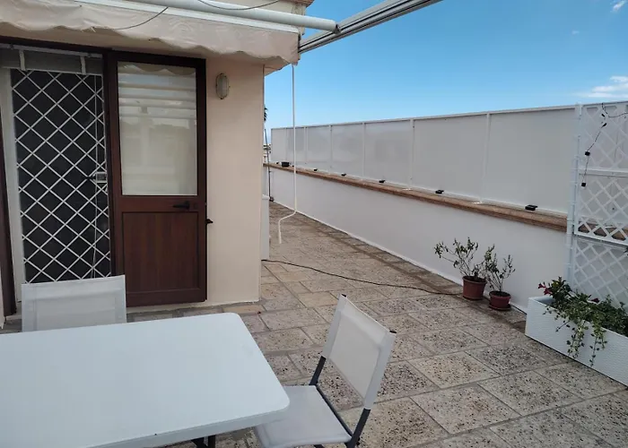 A Due Passi Dal Mare Nella Pace Di Uggiano *