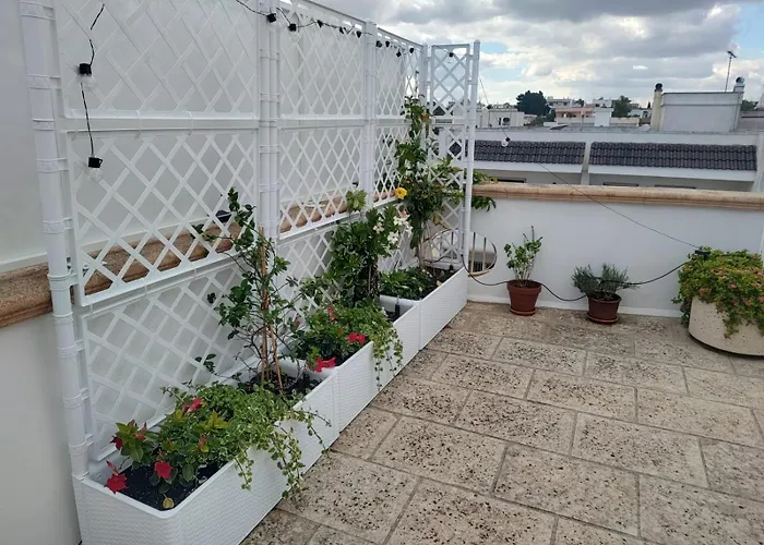 A Due Passi Dal Mare Nella Pace Di Uggiano דירה